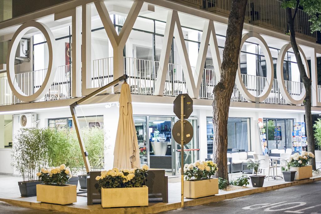 Hotel Hollywood Riccione Exteriör bild
